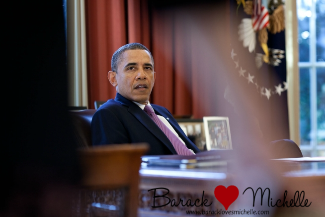barack obama in the oval office