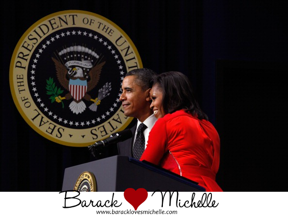 barack and michelle obama hugging